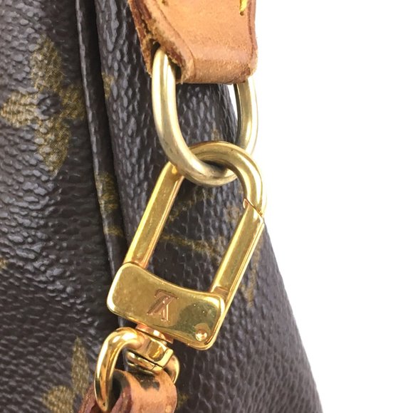 Pochette Accessory Cosmetic Monogram Clutch - Picture 10 of 12